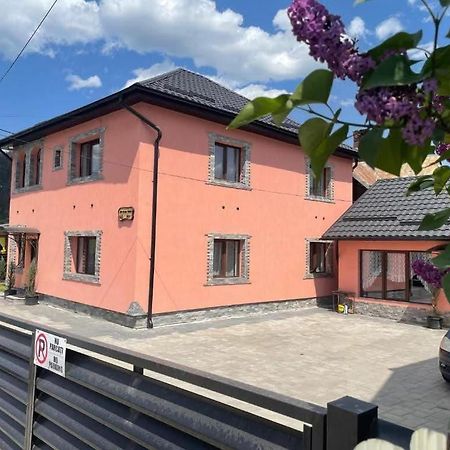 Ferienwohnung Casa Raraului Câmpulung Moldovenesc Exterior foto