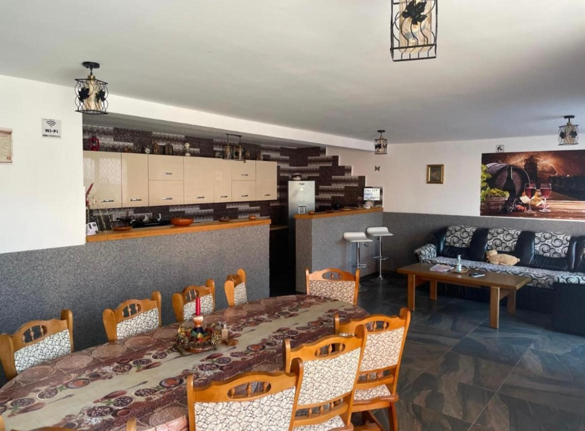 Ferienwohnung Casa Raraului Câmpulung Moldovenesc Exterior foto