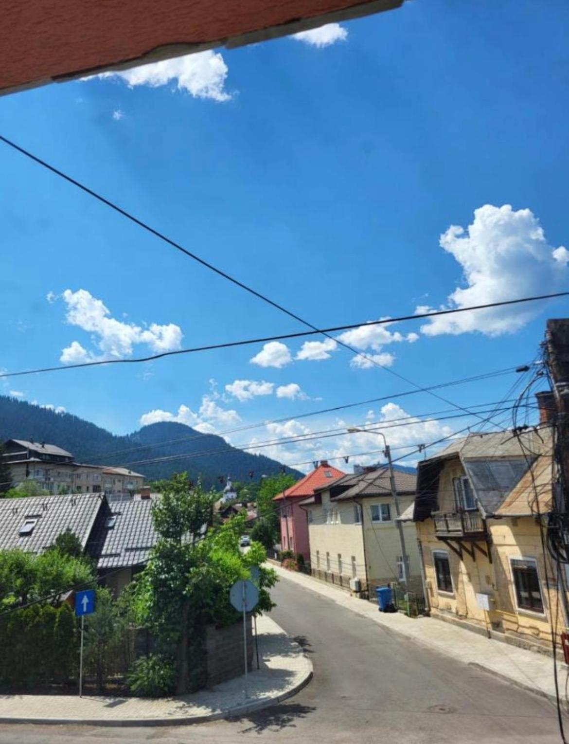 Ferienwohnung Casa Raraului Câmpulung Moldovenesc Exterior foto